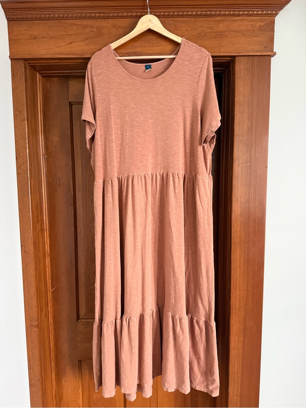 Old Navy Mauve Tiered Short Sleeve Maxi Dress